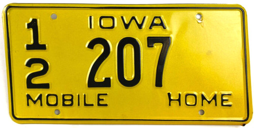Iowa 1972 old license plate - iowa,